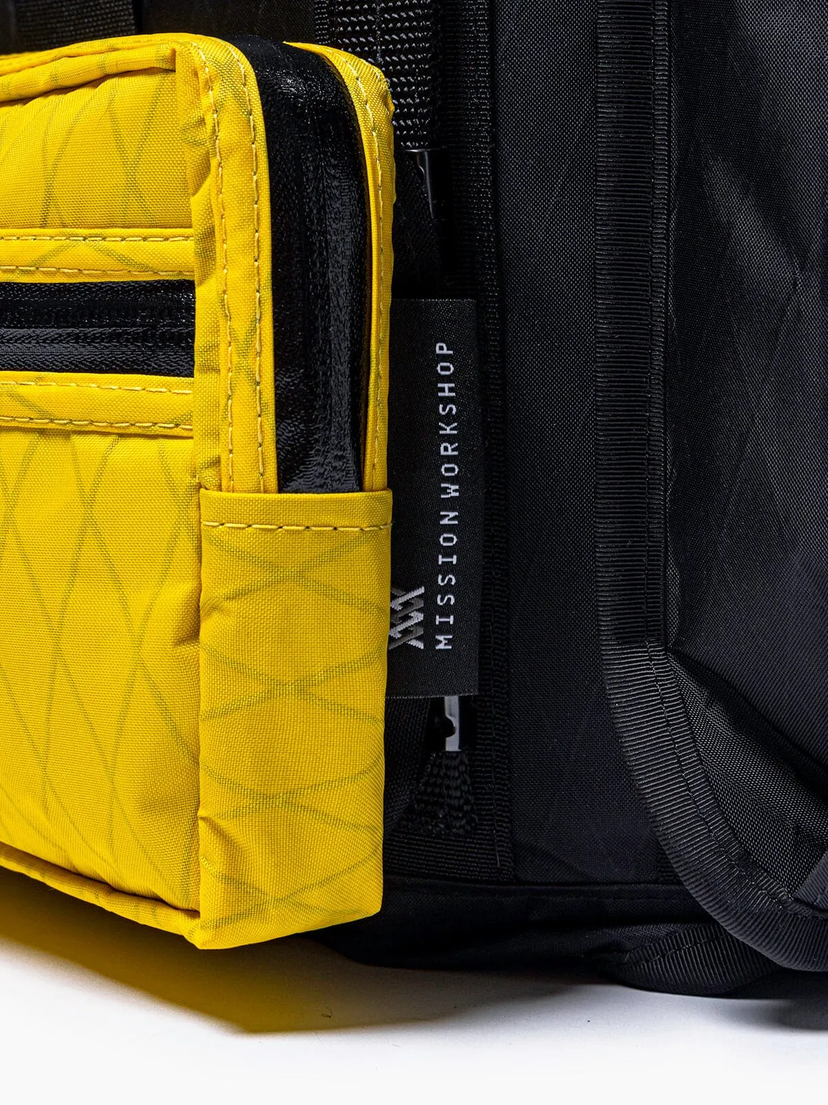 Notch Tech Pouch