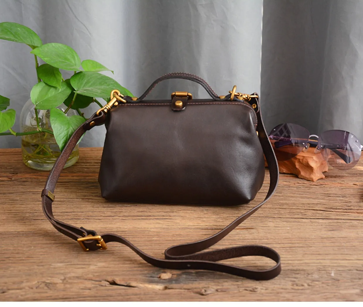 Small Doctor Style Handbag Dr Style Handbags For Women