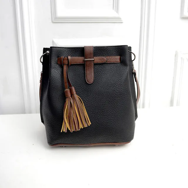 Tassel Bucket Bag