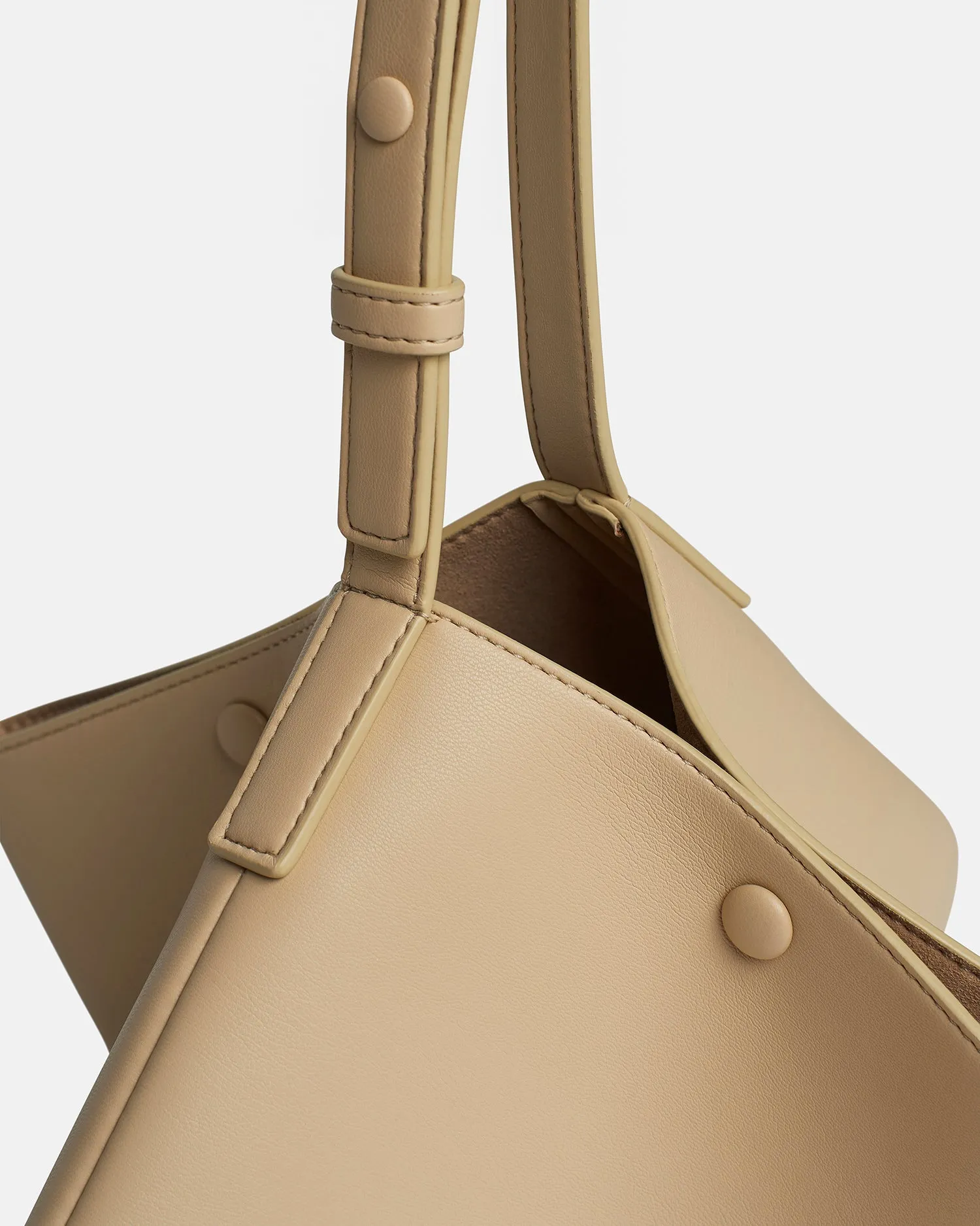 The Square Bag - Alt-Nappa Bag - Almond